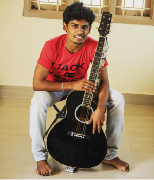 Deepak - Graphic & UI/UX Designer placed at Sharesoft technology, Madurai | Halo Design Academy Madurai Placement