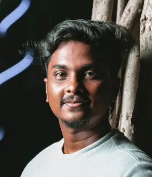 Mani Raj - Alumni of Halo Design Academy got recruited as Graphic Designer by Rooster Pixels